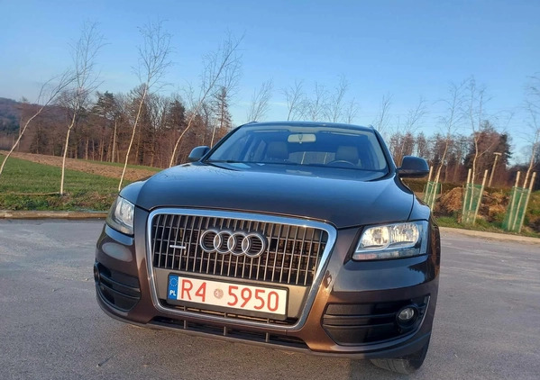 Audi Q5 cena 64500 przebieg: 154000, rok produkcji 2011 z Kozienice małe 379